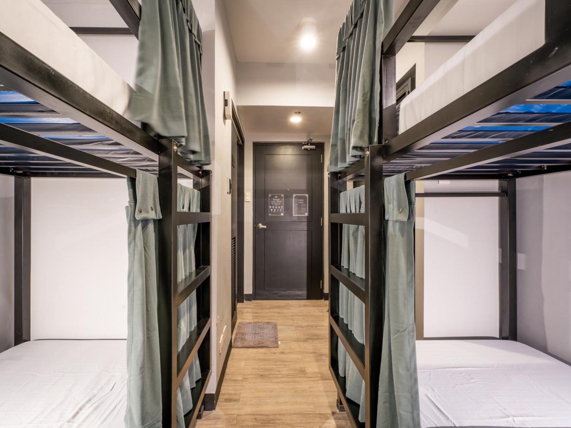 Albergue Mad Monkey Manila Makati City Exterior foto