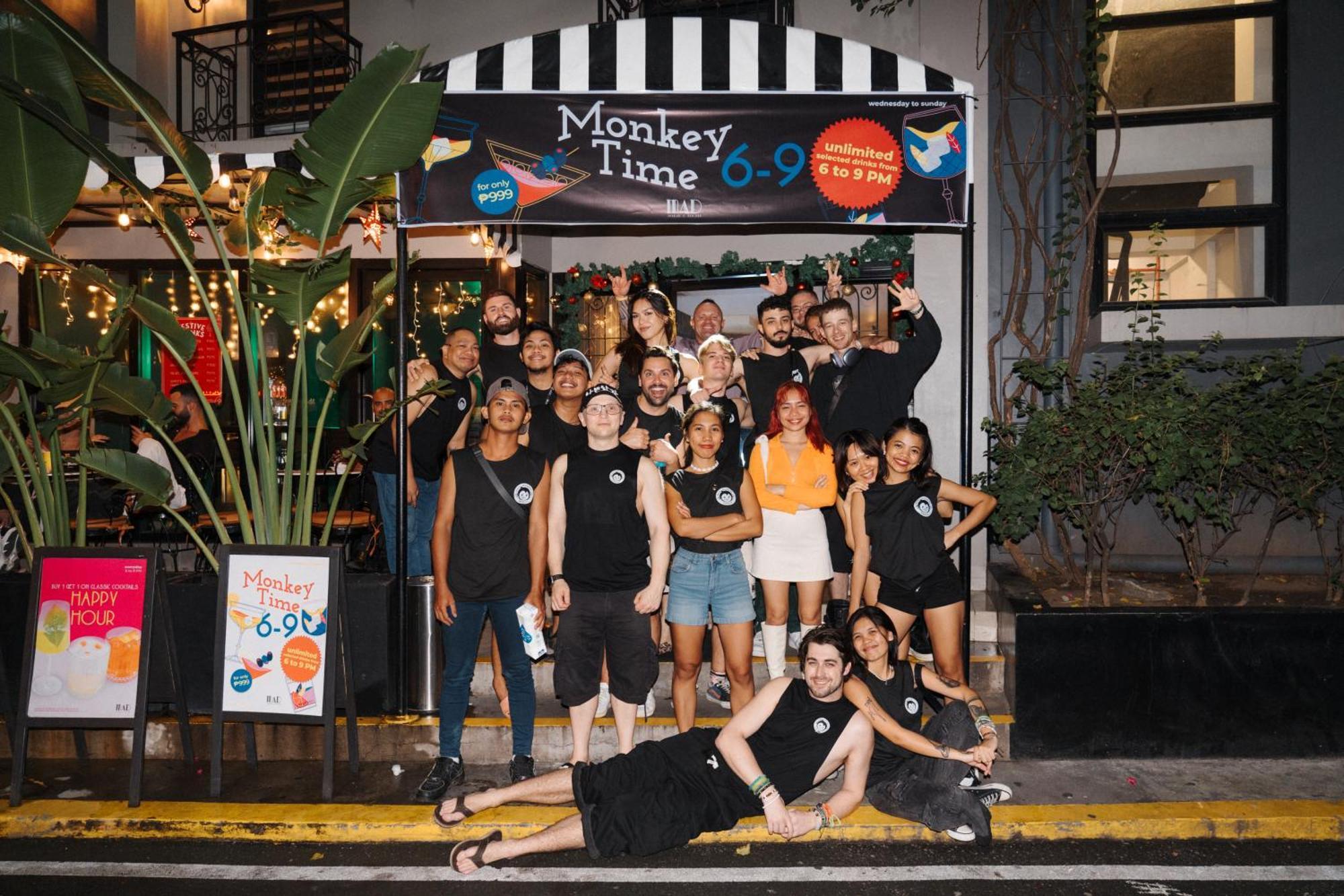 Albergue Mad Monkey Manila Makati City Exterior foto
